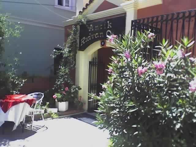 Antik Ridvan Hotel Çeşme Exterior foto