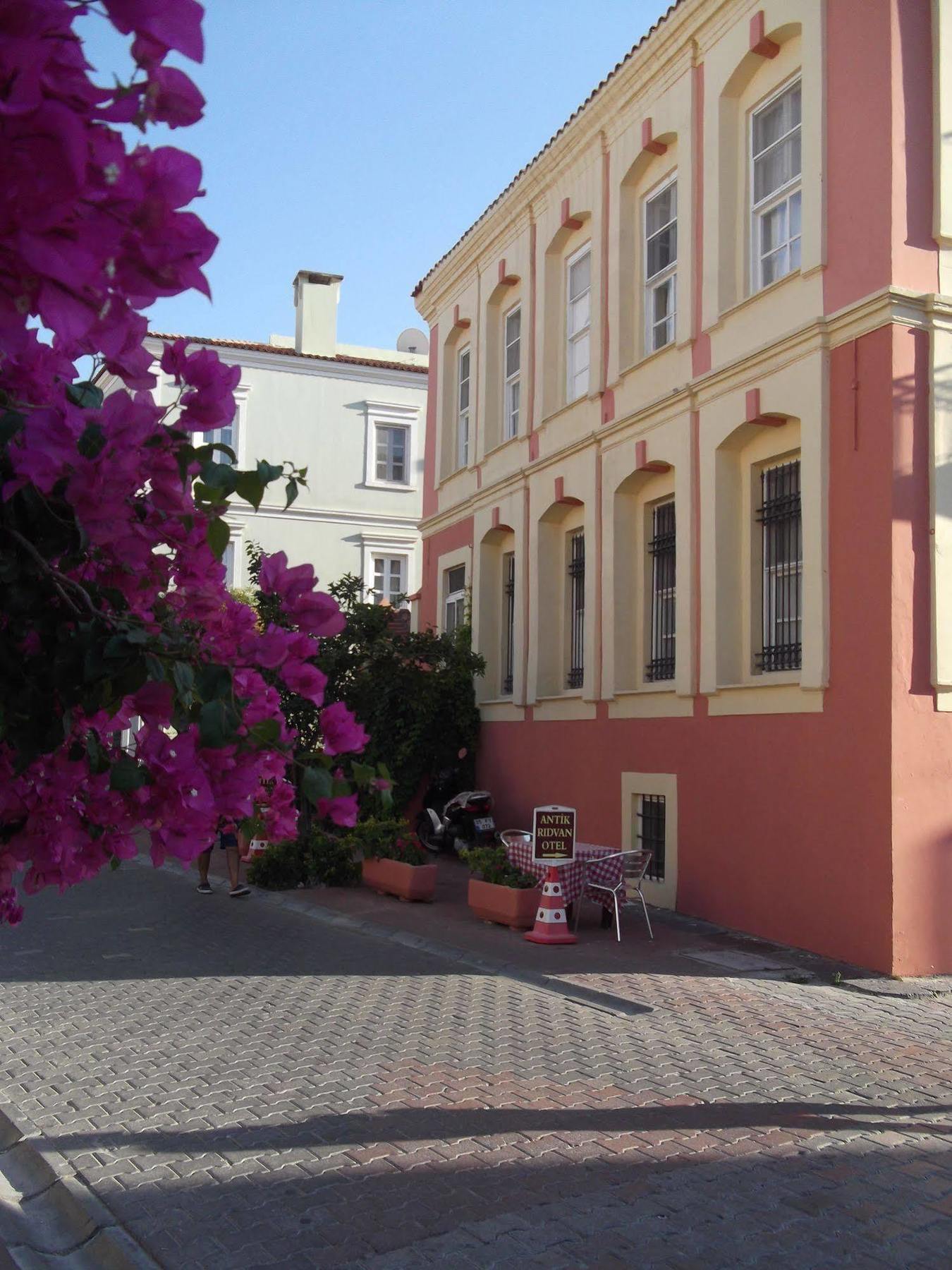 Antik Ridvan Hotel Çeşme Exterior foto